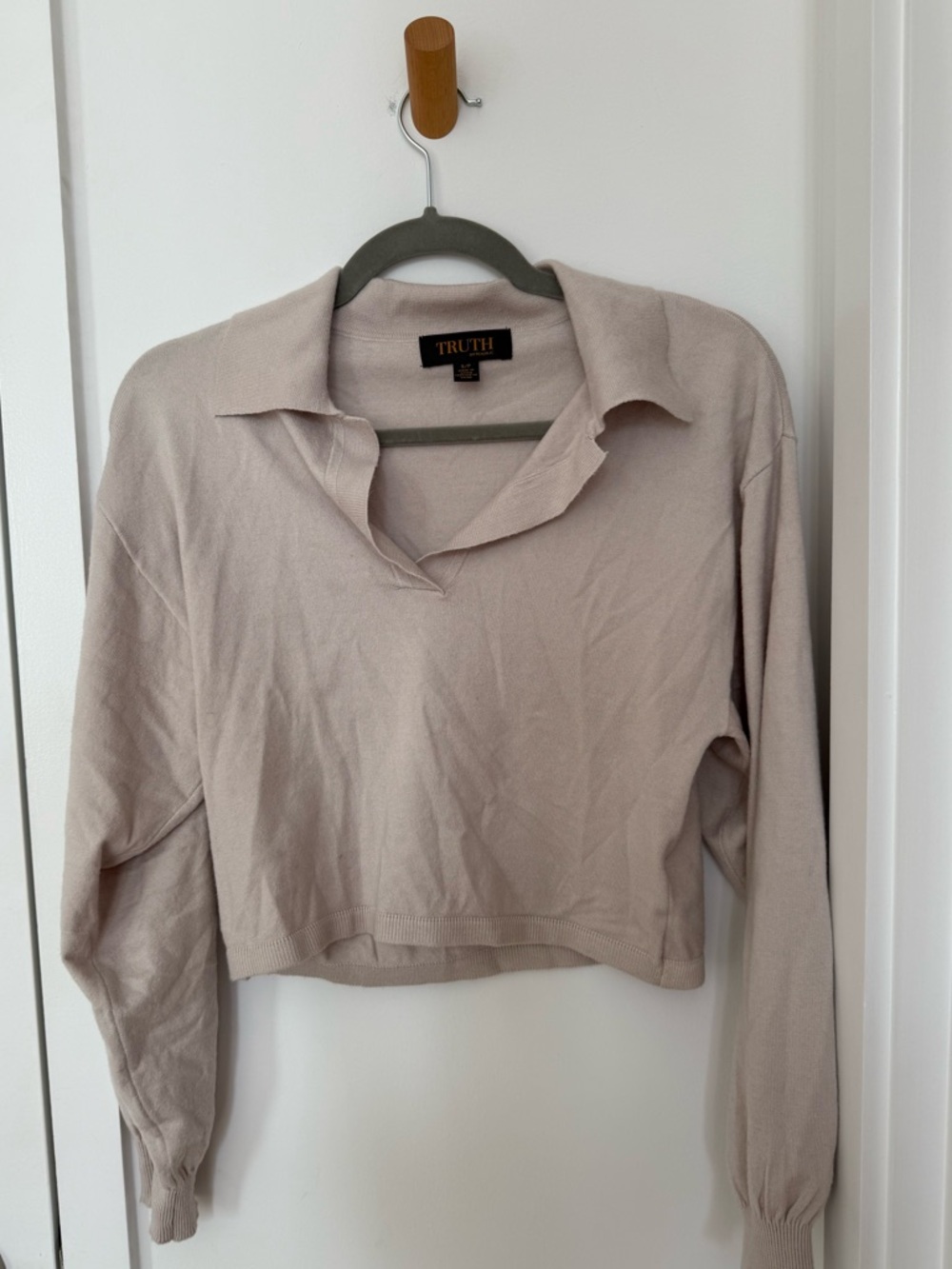 TRUTH Neutral Beige Cropped Polo Knit Sweatshirt